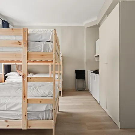 Budgetel- Kong Oscarsgate 22 *