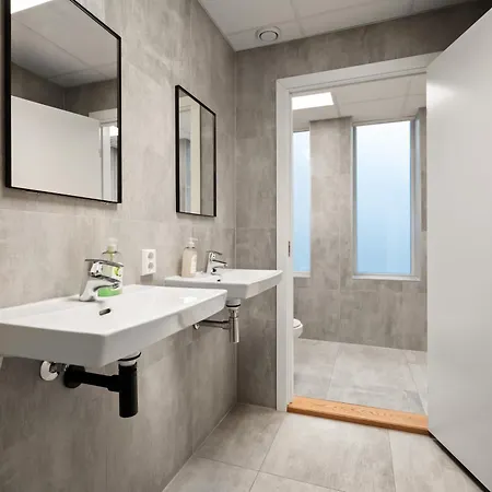 Budgetel- Kong Oscarsgate 22 بيت شباب برغن