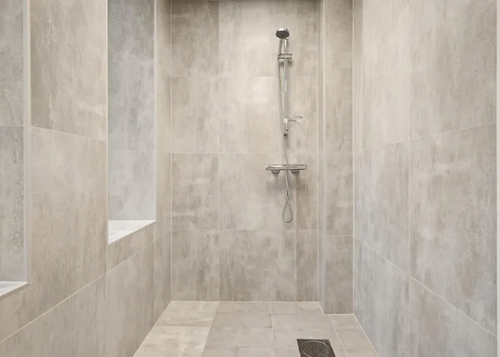 Budgetel- Kong Oscarsgate 22 * Bergen